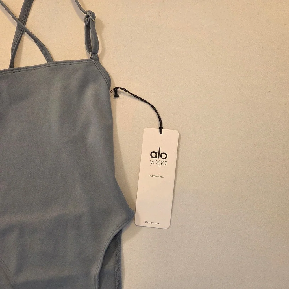 Alo Yoga Thrill Seeker Bodysuit Steel Blue XXS W8124R Strappy Back NWT